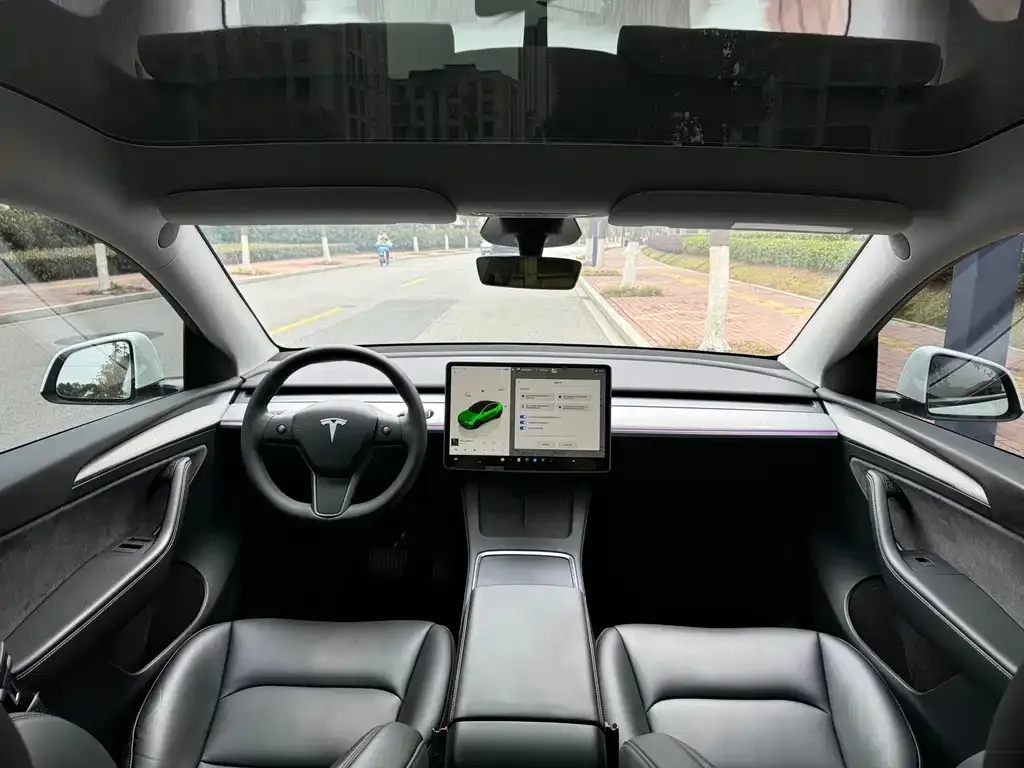 Tesla Model Y 2024 из CN, фото 7