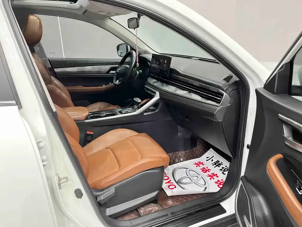 Geely Vision X6 2023 из CN, фото 7