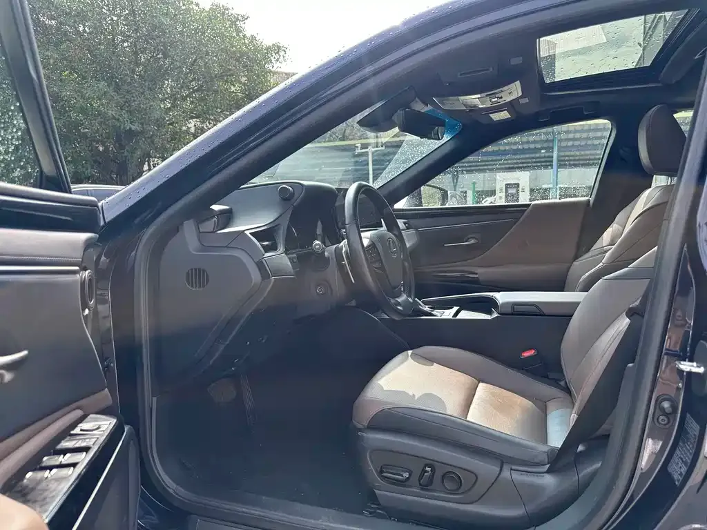 Lexus ES 2023 из CN, фото 6