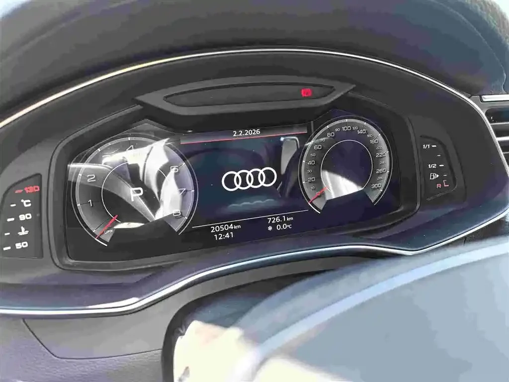 Audi A7L — фото 7