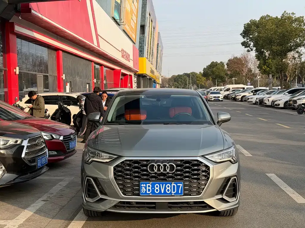 Audi Q3 Sportback 2021 из CN, фото 3