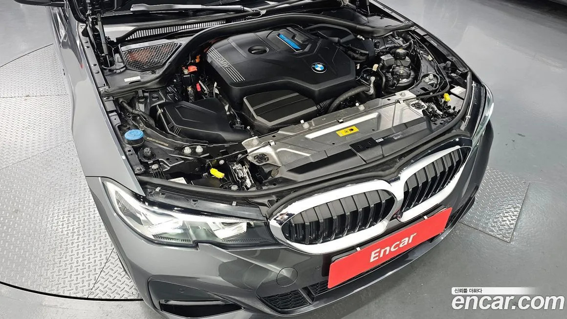 BMW 3-Series 2021 из KR, фото 5