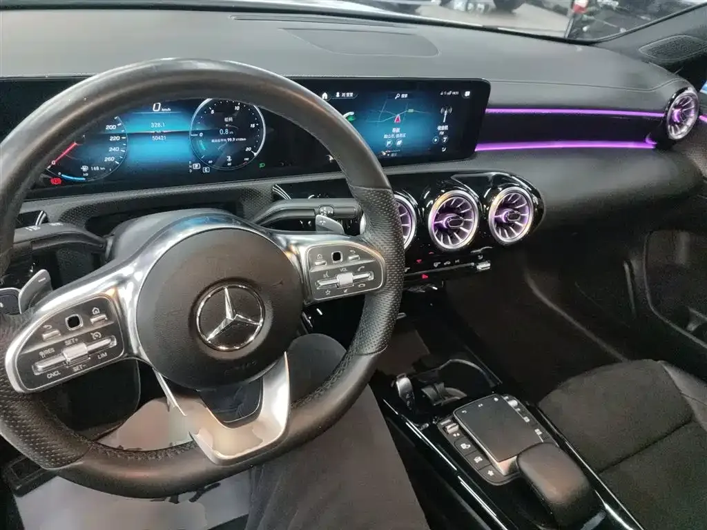 Mercedes-Benz A-Class 2021 из CN, фото 4