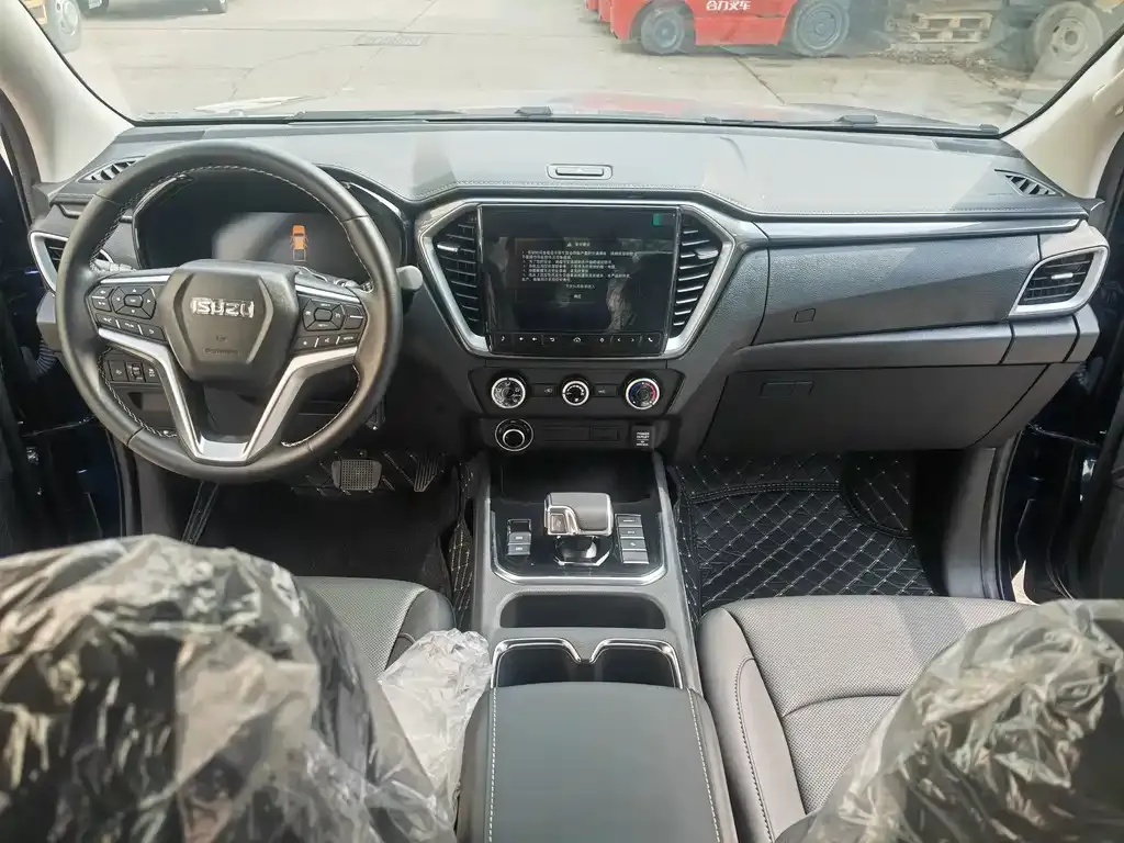 Isuzu Lingtuo 2026 из CN, фото 2