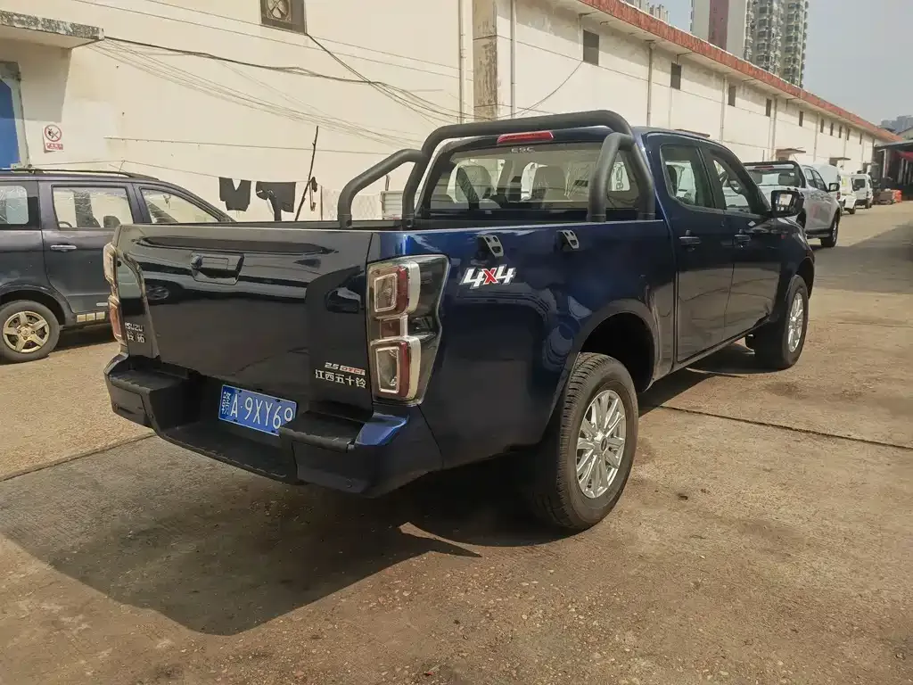 Isuzu Lingtuo 2026 из CN, фото 10