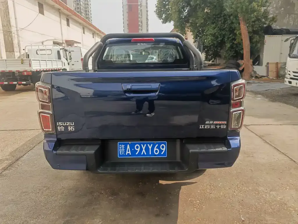 Isuzu Lingtuo 2026 из CN, фото 5