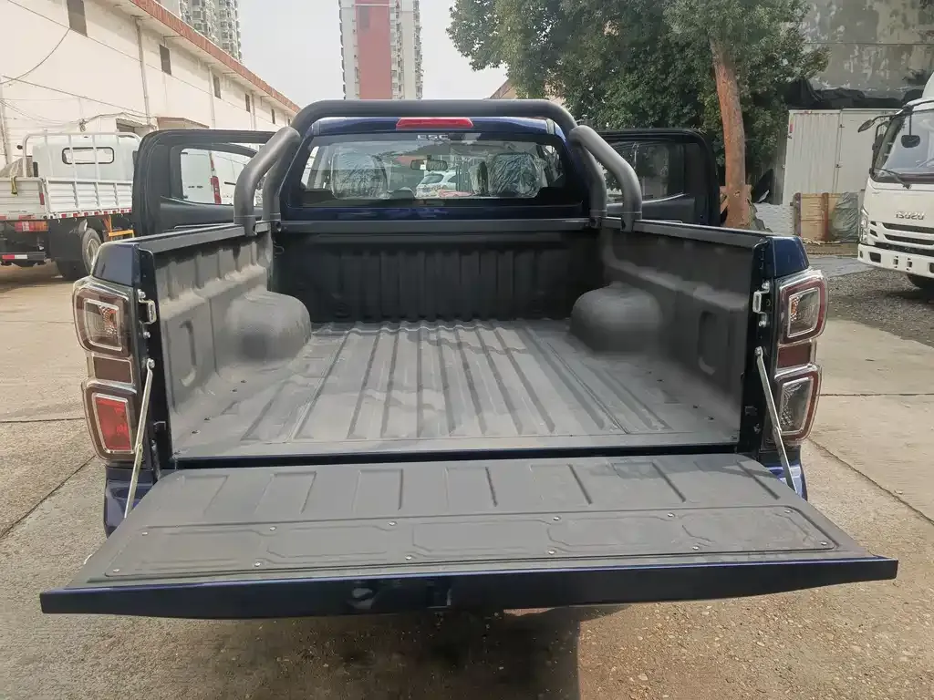 Isuzu Lingtuo 2026 из CN, фото 3