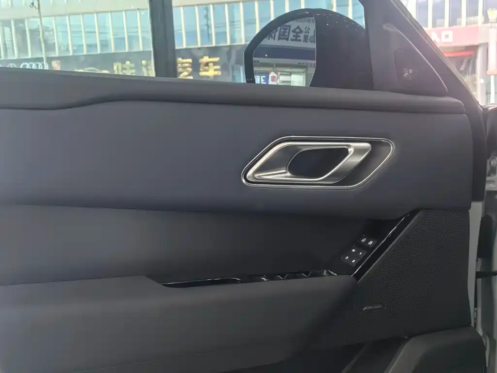 Land Rover Velar 2024 из CN, фото 2