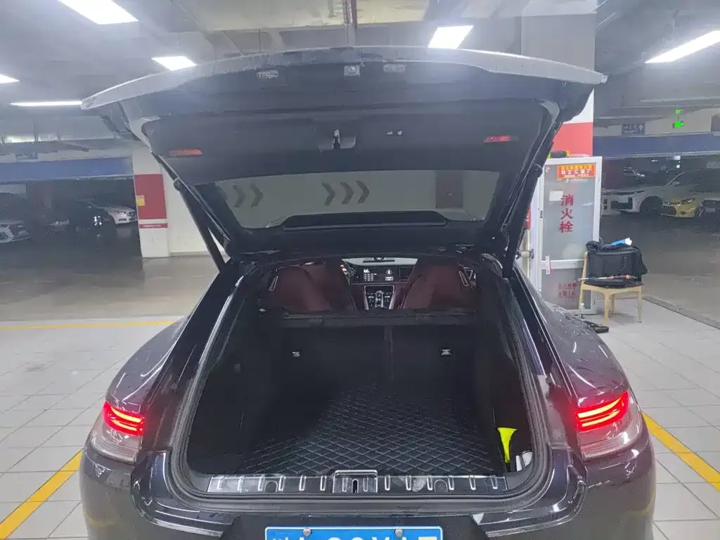 Porsche Panamera 2022 из CN, фото 4