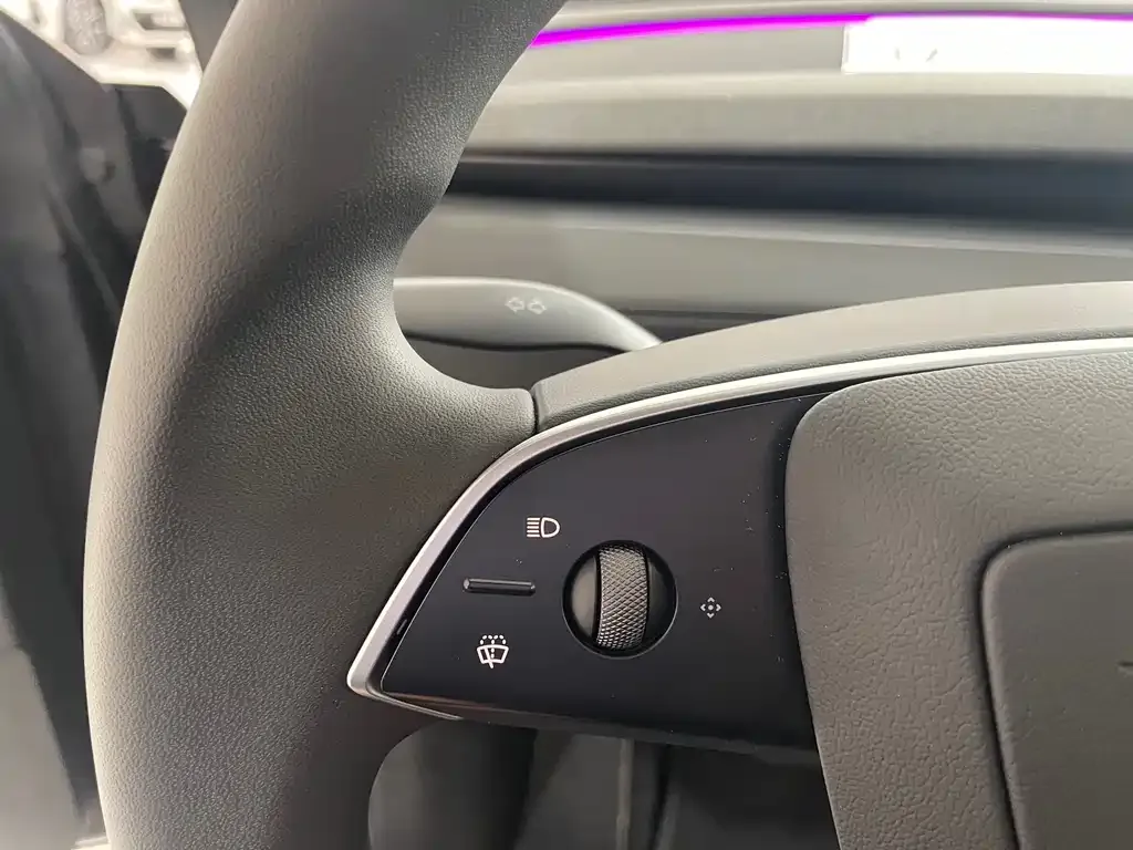 Tesla Model Y L 2025 из CN, фото 8