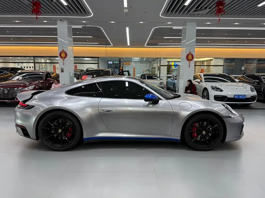 Porsche 911 2024 из CN, фото 7