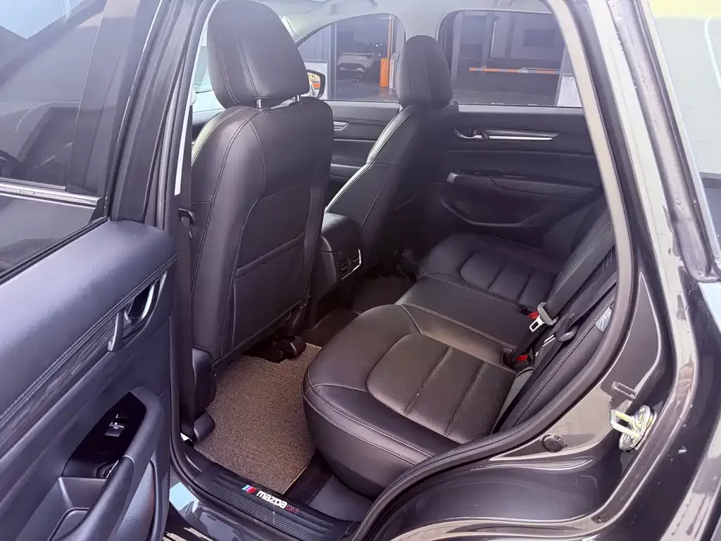 Mazda CX-5 2023 из CN, фото 9