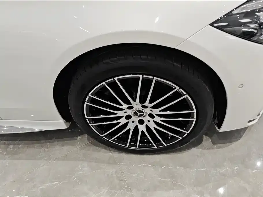 Mercedes-Benz C-Class 2023 из CN, фото 2