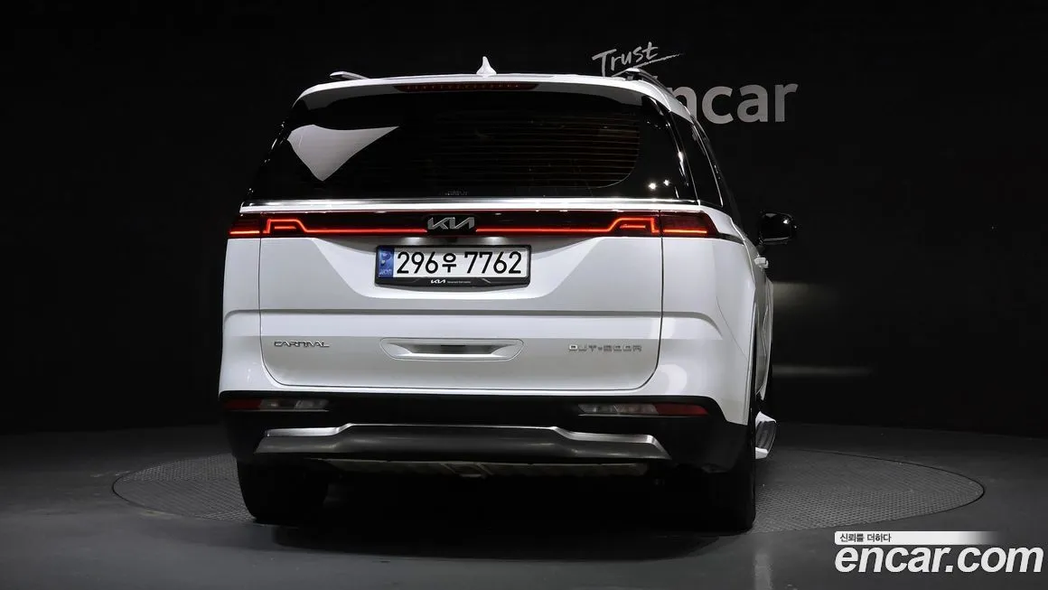 Kia Carnival 2023 из KR, фото 4
