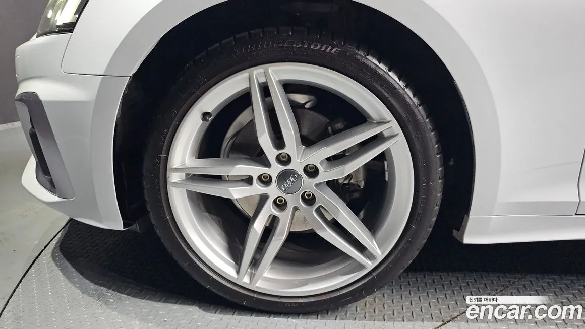 Audi A5 2021 из KR, фото 10