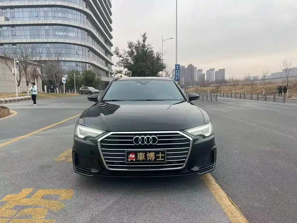 Audi A6L 2021 из CN, фото 6