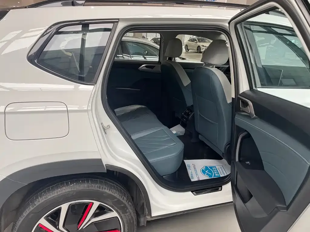 Volkswagen Tharu 2024 из CN, фото 5
