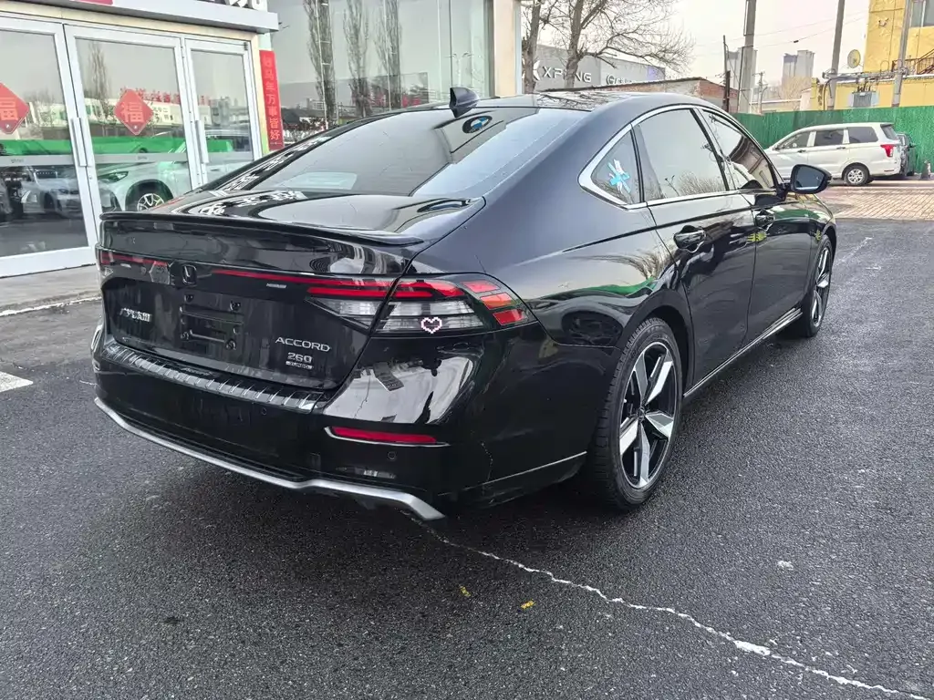 Honda Accord 2025 из CN, фото 4