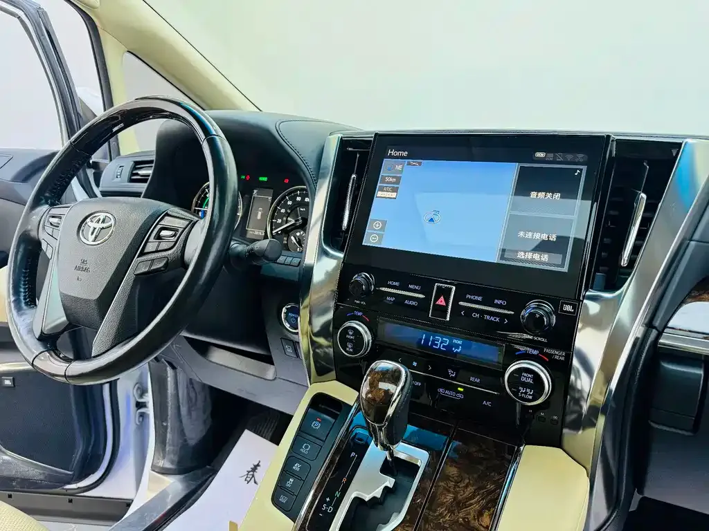 Toyota Alphard 2021 из CN, фото 4