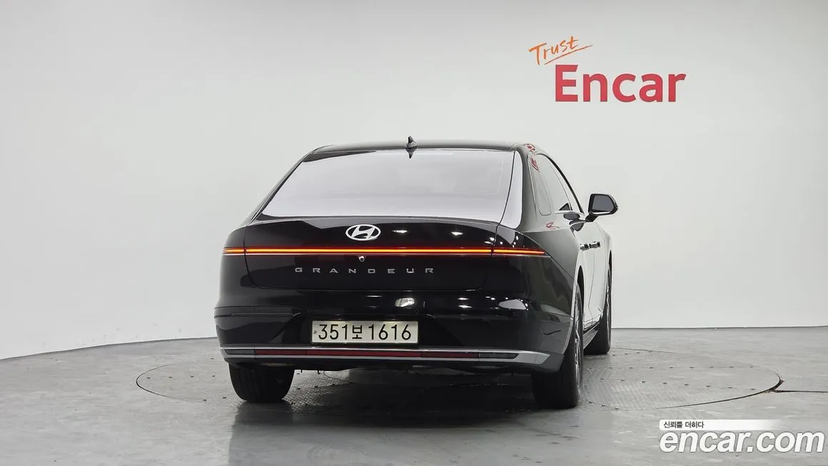 Hyundai Grandeur 2023 из KR, фото 3