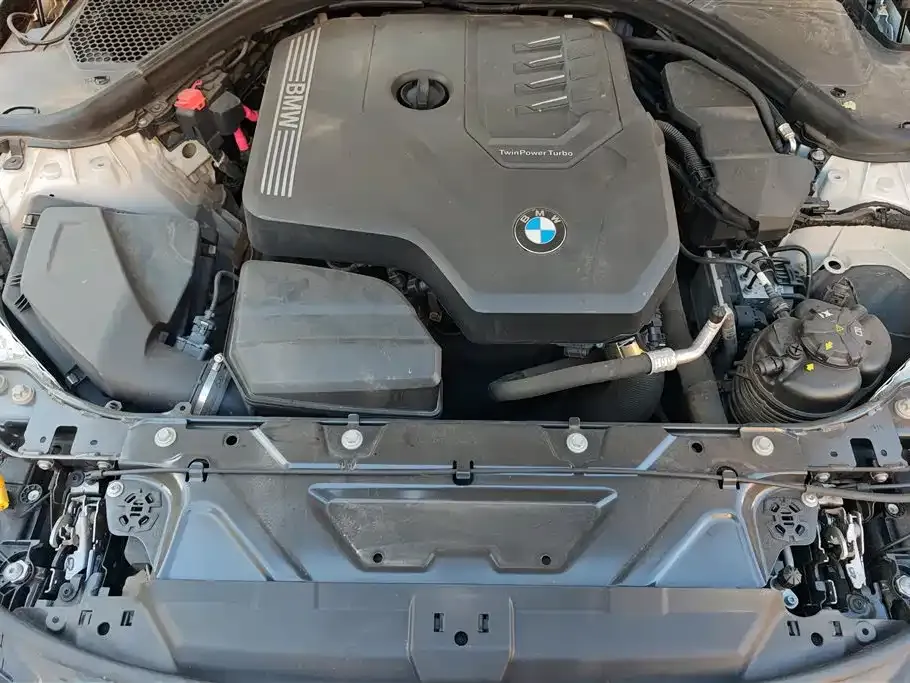 BMW 3 Series 2023 из CN, фото 7