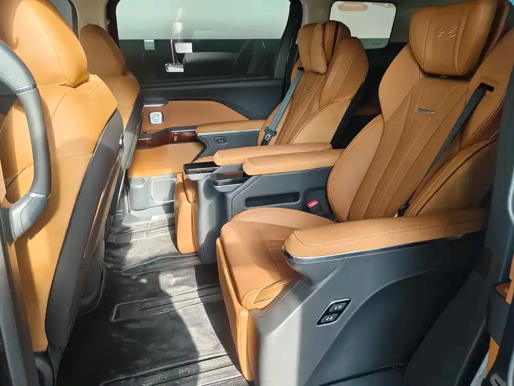 Hongqi HQ9 PHEV 2026 из CN, фото 8