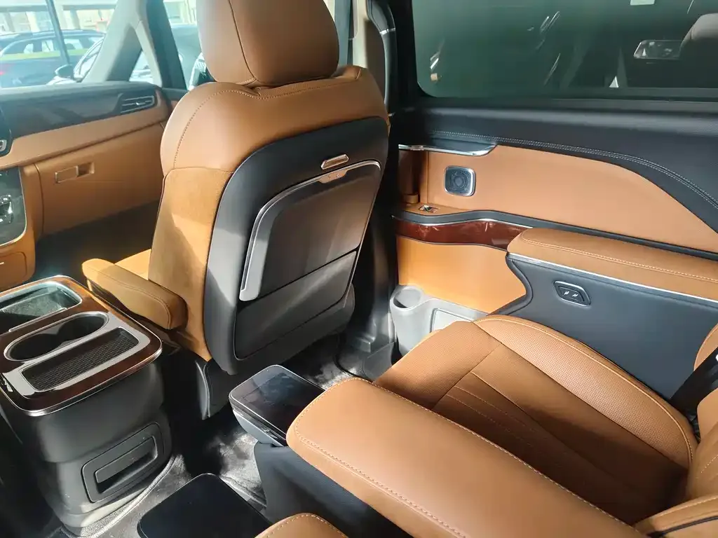 Hongqi HQ9 PHEV 2026 из CN, фото 7