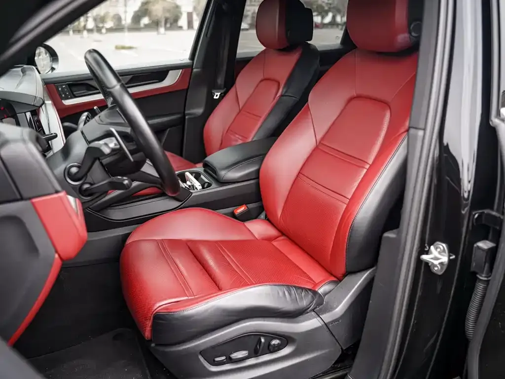 Porsche Cayenne 2024 из CN, фото 2