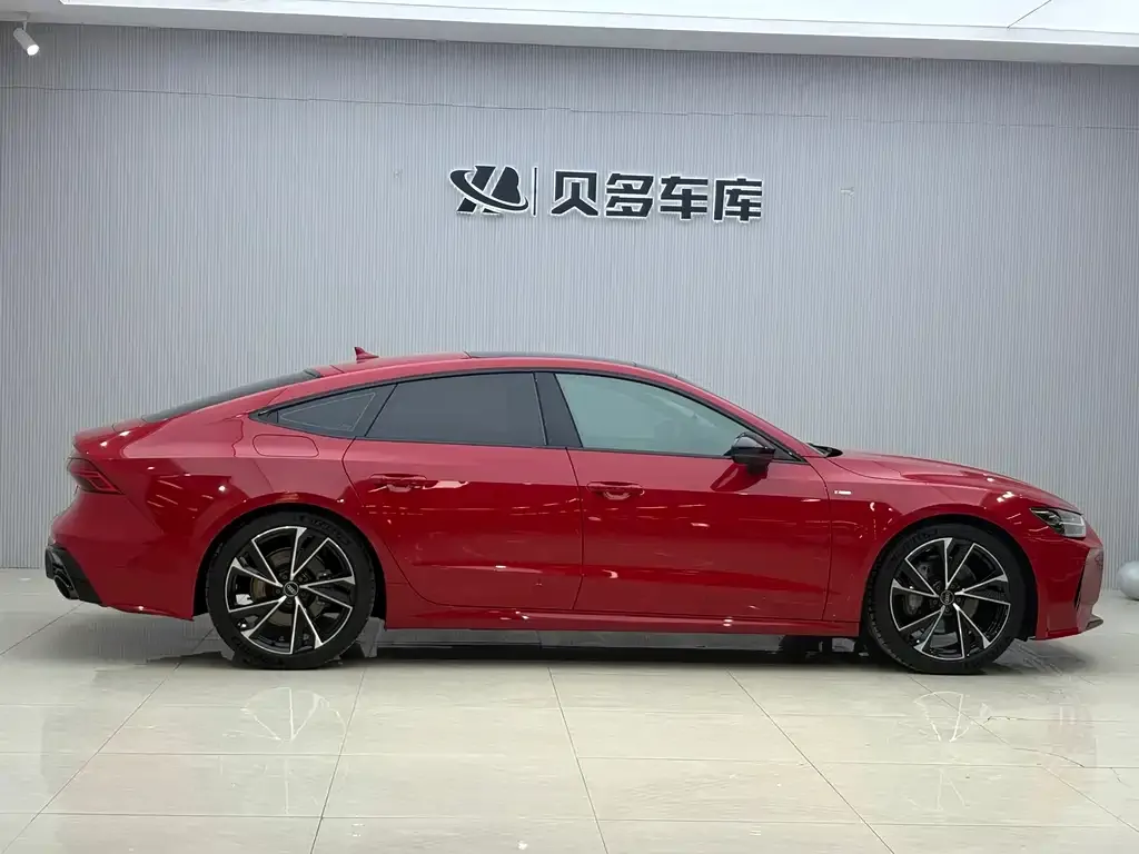 Audi A7 2021 из CN, фото 6