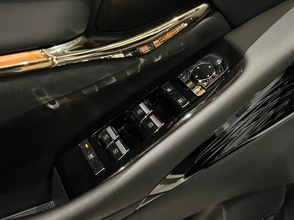 GAC Motor Trumpchi M8 — фото 6