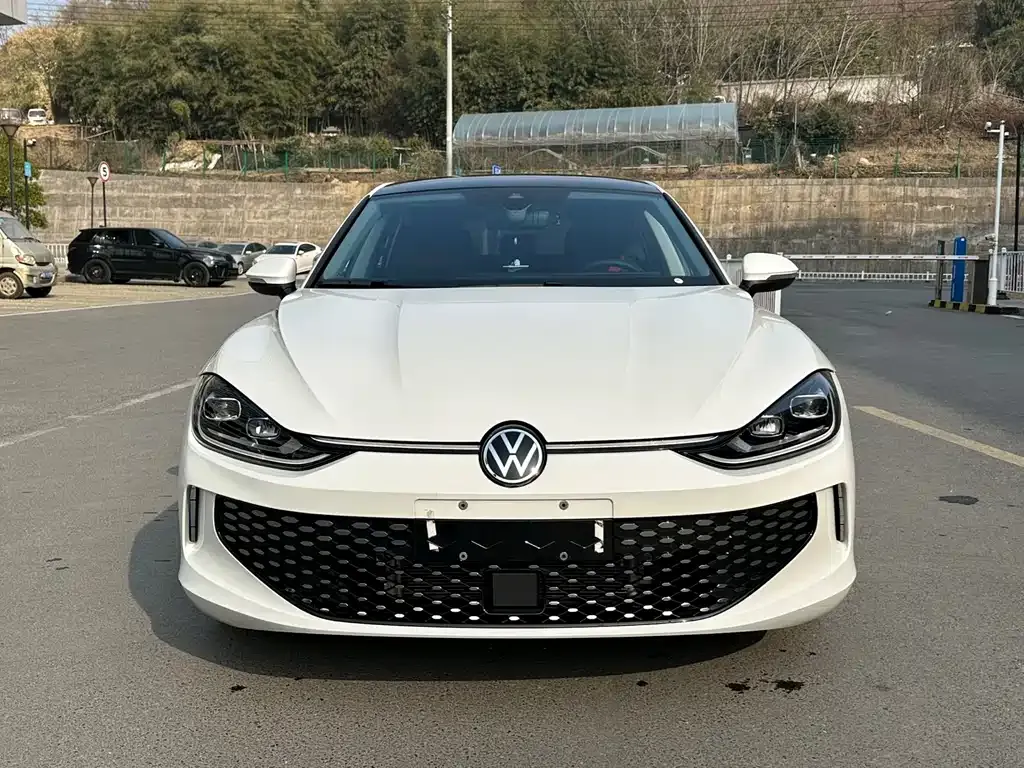 Volkswagen Lamando 2023 из CN, фото 4