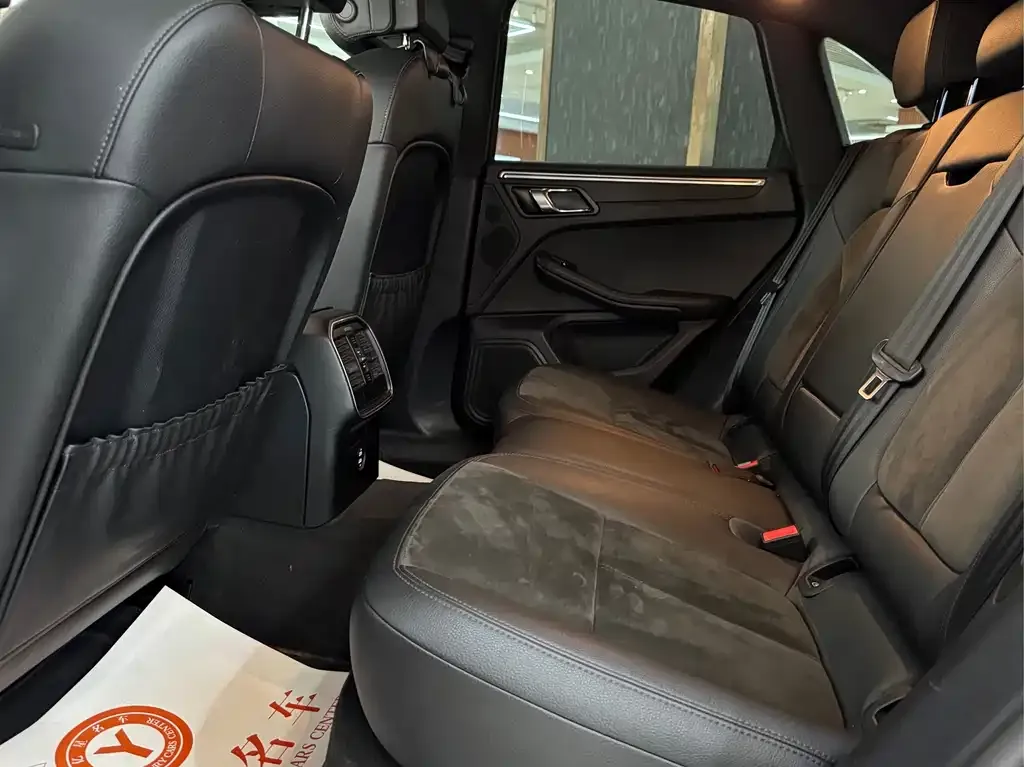 Porsche Macan 2021 из CN, фото 7