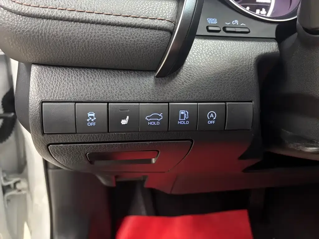 Toyota Camry 2022 из CN, фото 9