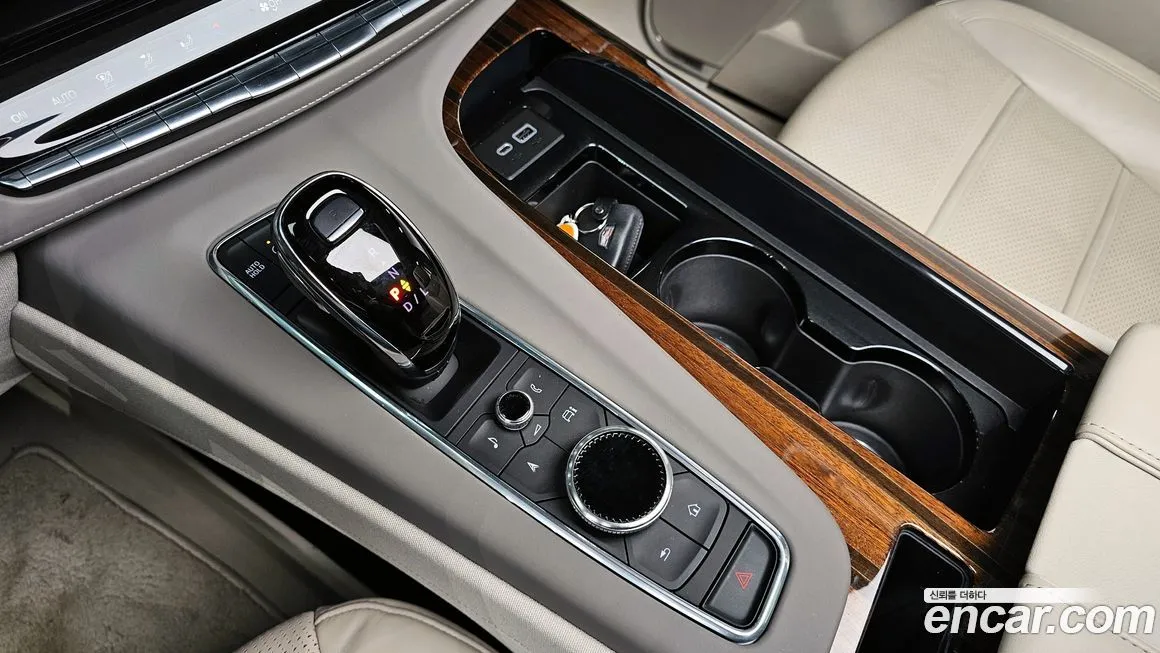 Cadillac Escalade 2023 из KR, фото 5