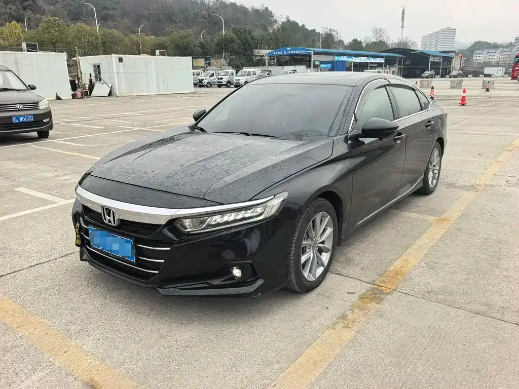 Honda Accord 2022 из CN, фото 1