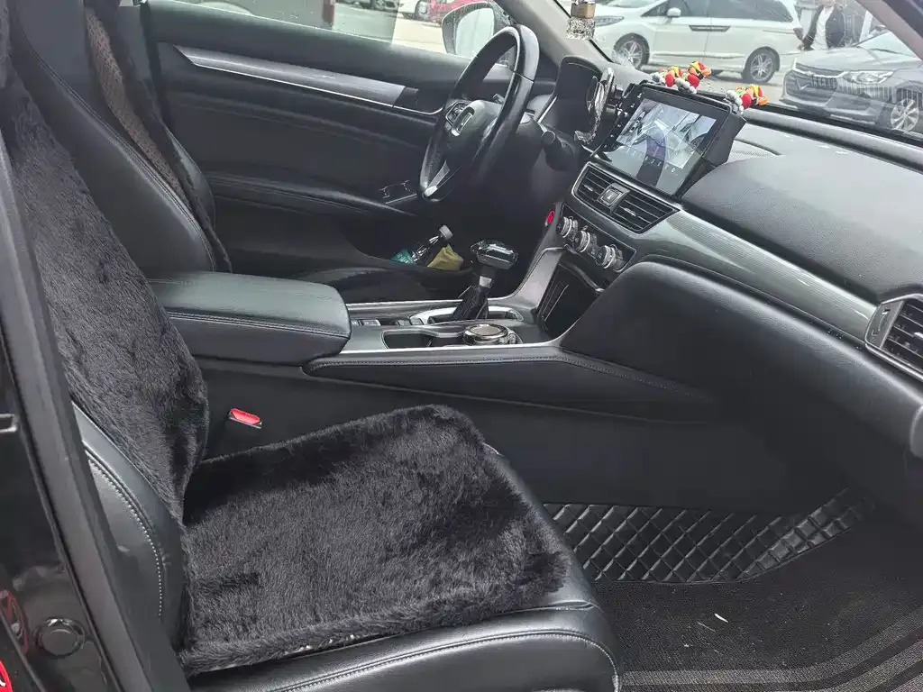 Honda Accord 2022 из CN, фото 2