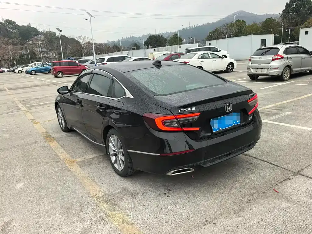 Honda Accord 2022 из CN, фото 5