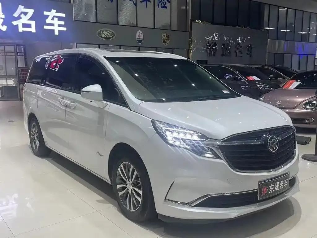 Buick GL8 2021 из CN, фото 1