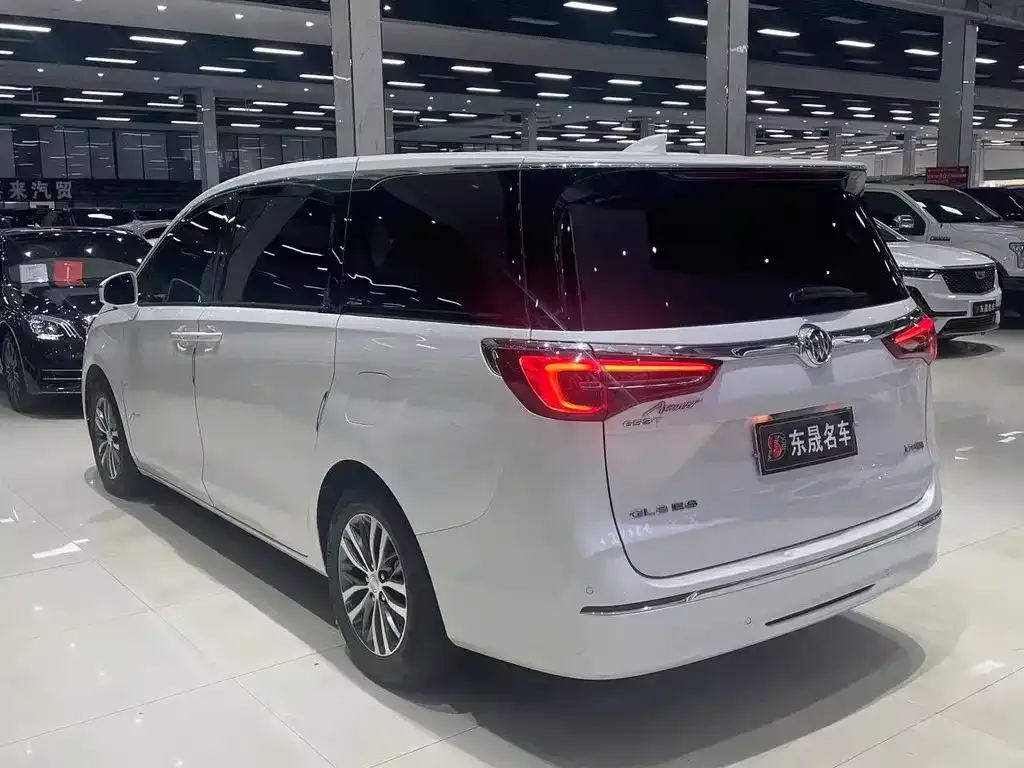 Buick GL8 2021 из CN, фото 4