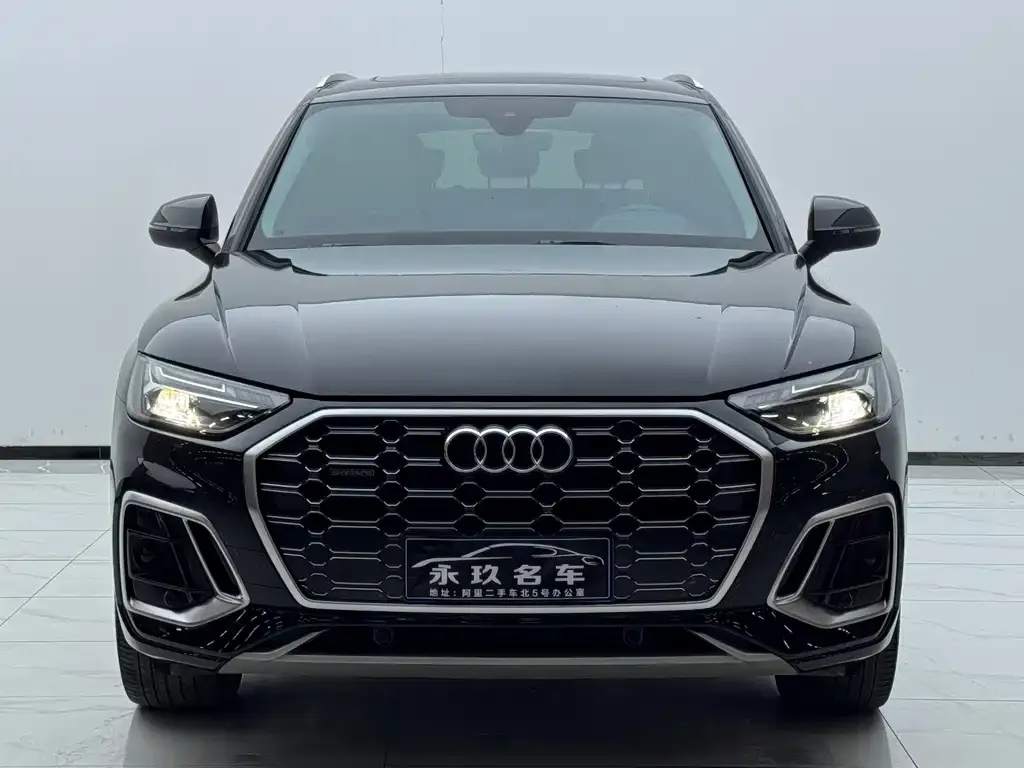 Audi Q5L 2021 из CN, фото 3
