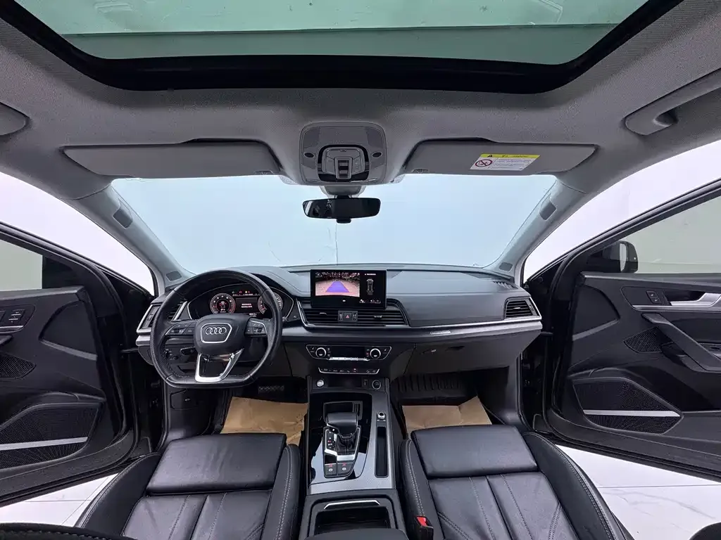 Audi Q5L 2021 из CN, фото 2