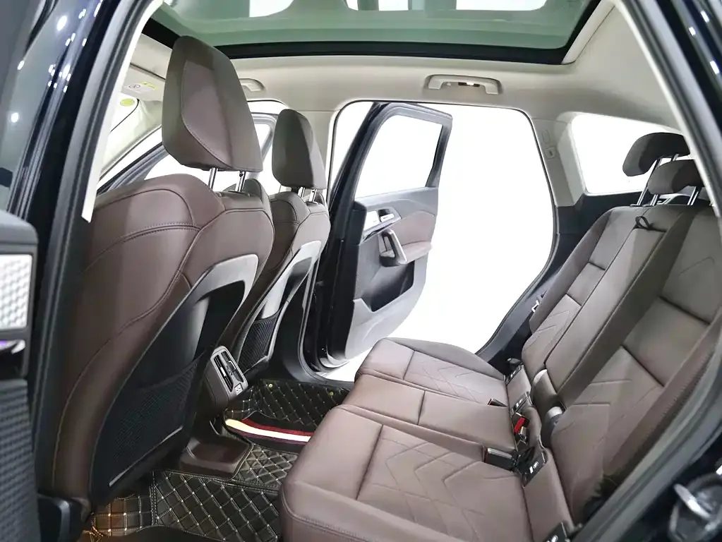 BMW X1 2024 из CN, фото 10
