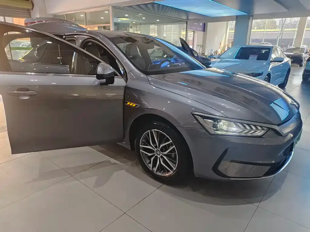 BYD Qin PLUS 2025 из CN, фото 2