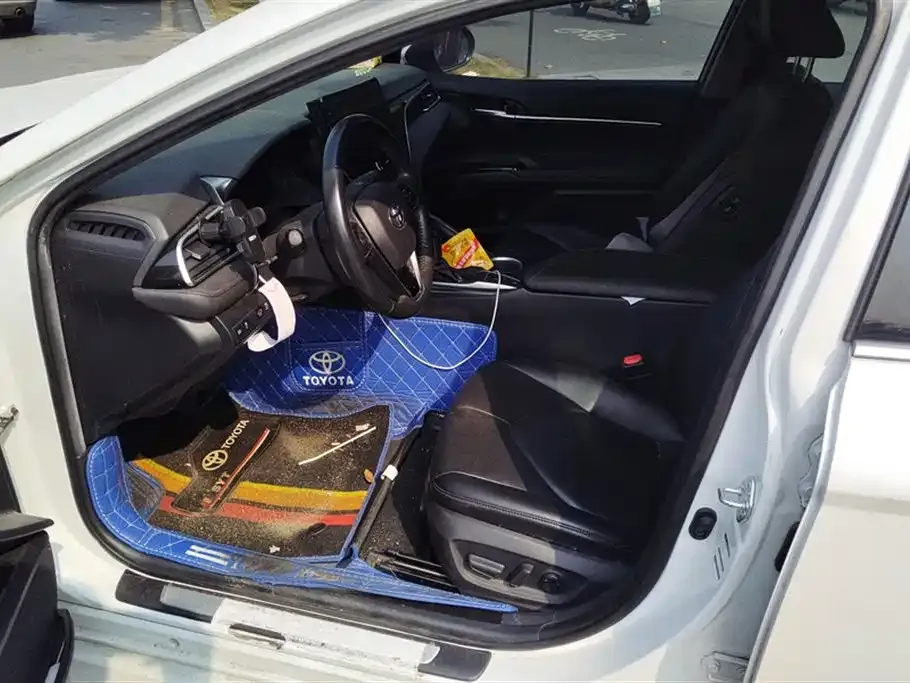 Toyota Camry 2023 из CN, фото 10