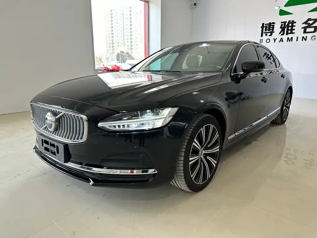 Volvo S90 2023 из CN, фото 6