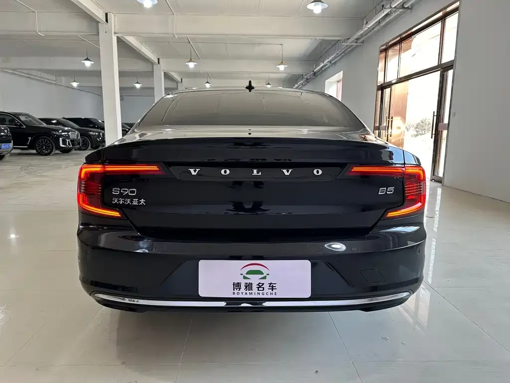 Volvo S90 2023 из CN, фото 3