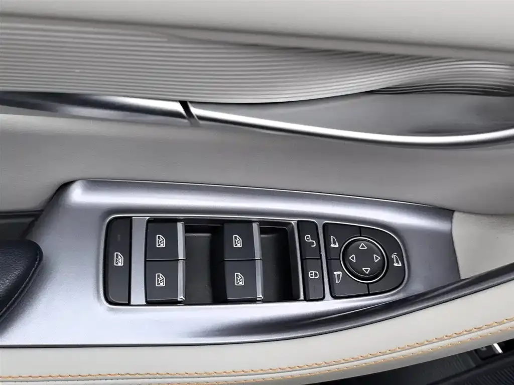 BYD PLUS New Energy 2023 из CN, фото 9