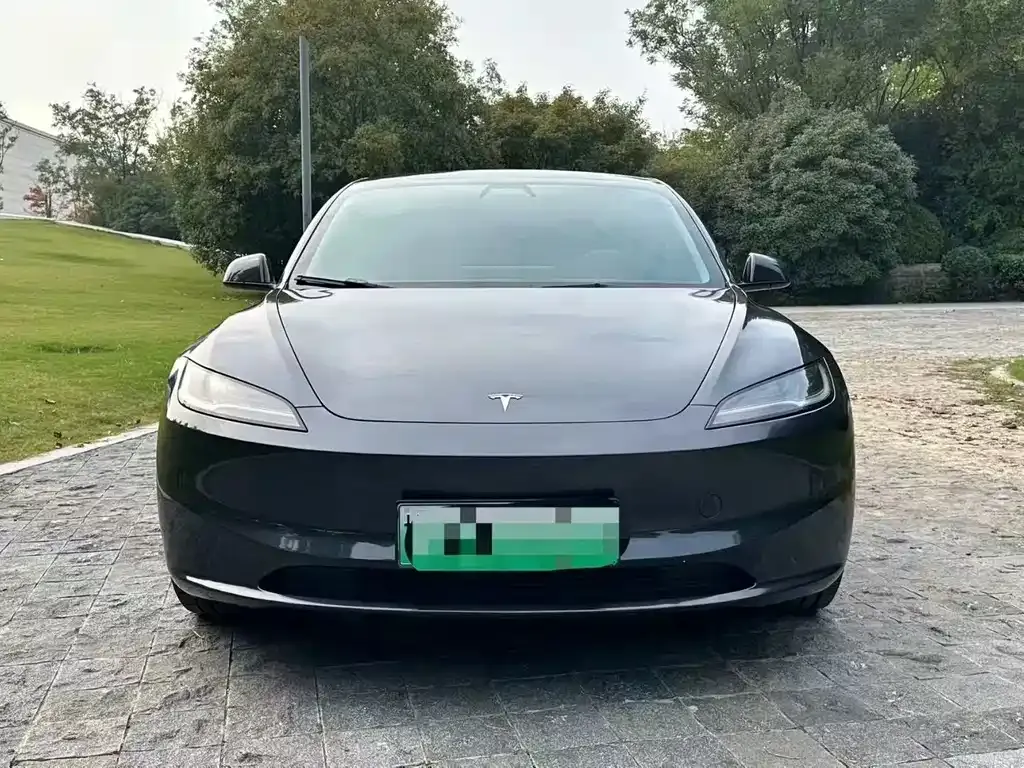 Tesla Model 3 2025 из CN, фото 6
