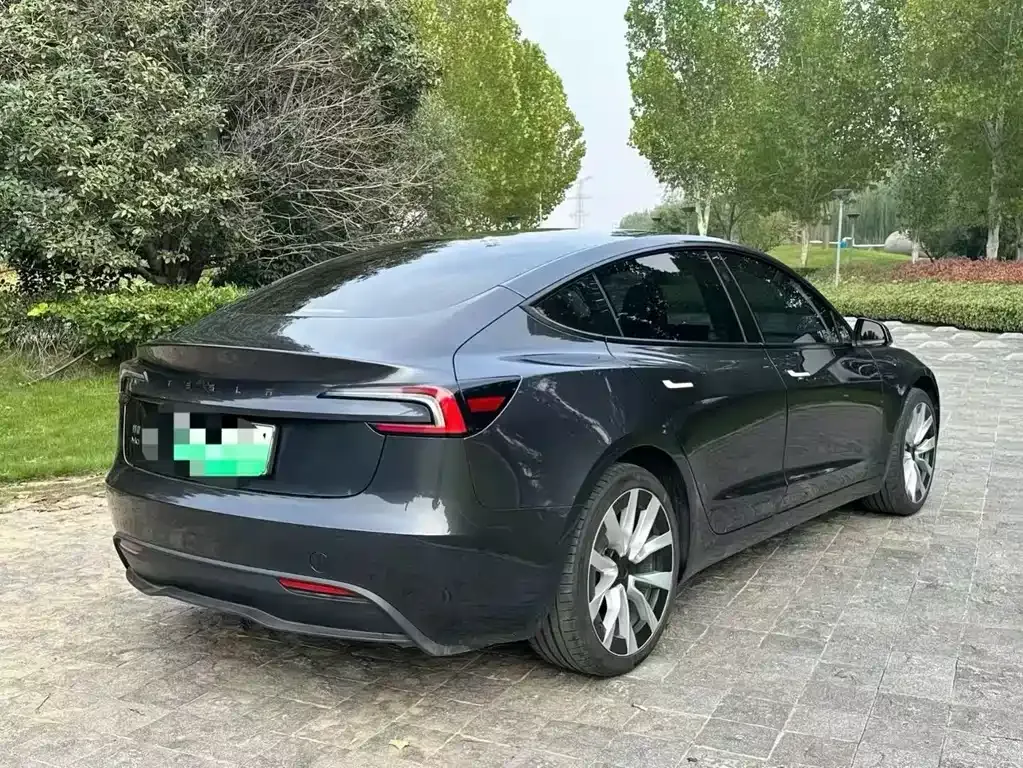 Tesla Model 3 2025 из CN, фото 4