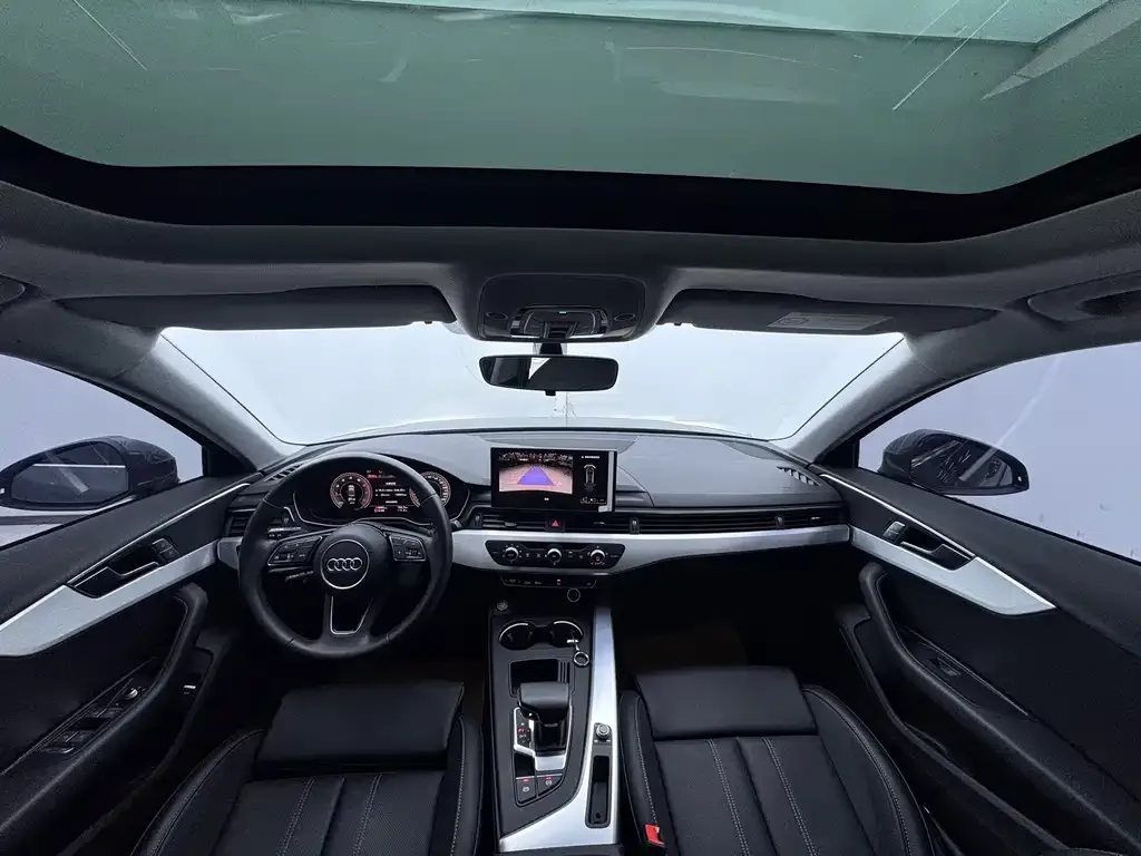 Audi A4L 2025 из CN, фото 8